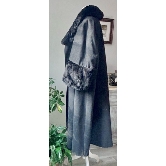 Vintage Retro 1960s wool swing black coat midi, fur, 3/4 sleeves open front-M - Picture 2 of 12